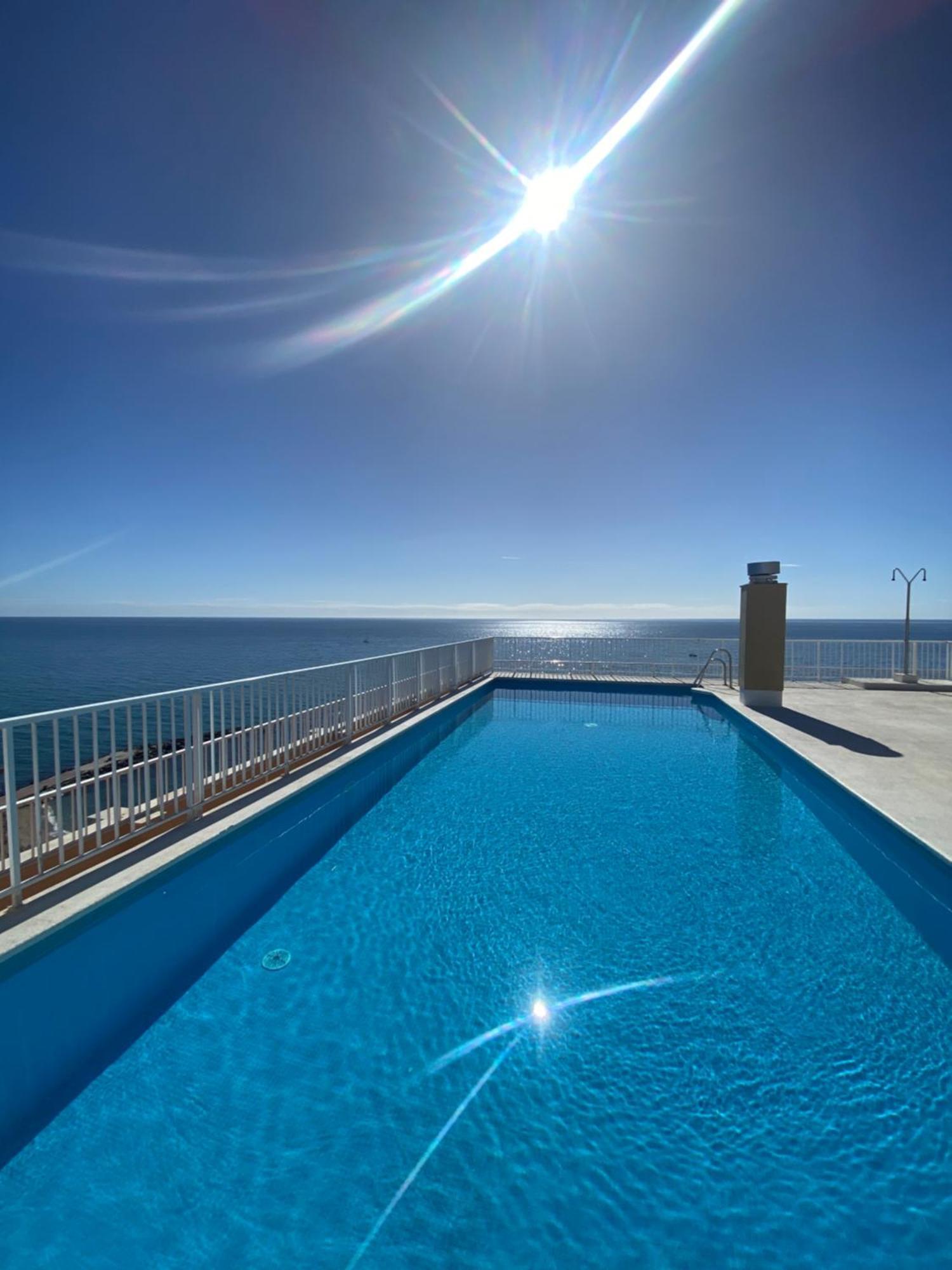 Marbella Beachfront Edificio Mayoral Primera Linea De Playa Y Centro Ciudad Con Barco Opcional 외부 사진